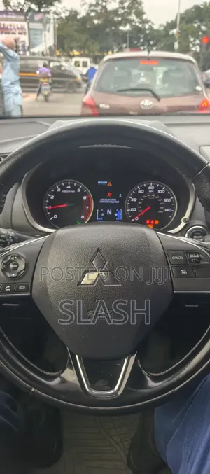 Mitsubishi Eclipse 2019 Black