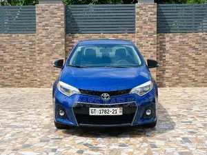 Toyota Corolla S 4dr Sedan (1.8L 4cyl CVT) 2015 Blue