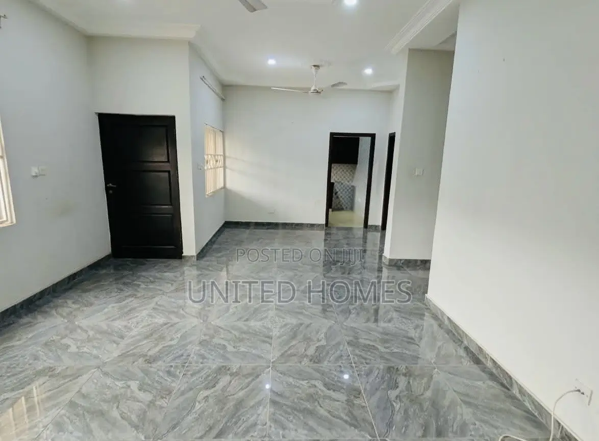 4bdrm House in West Legon for rent