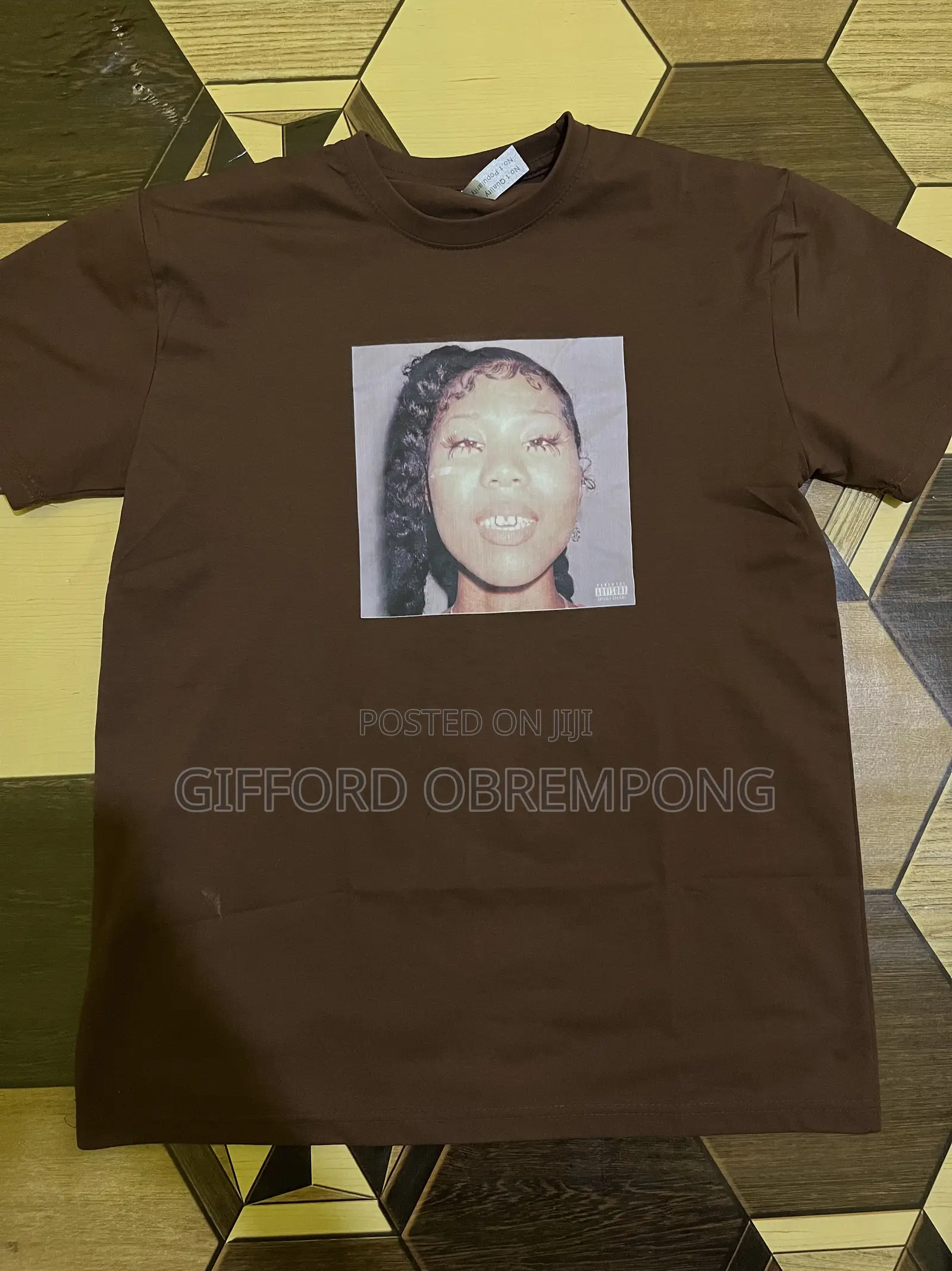 Round Necks With Your Customization