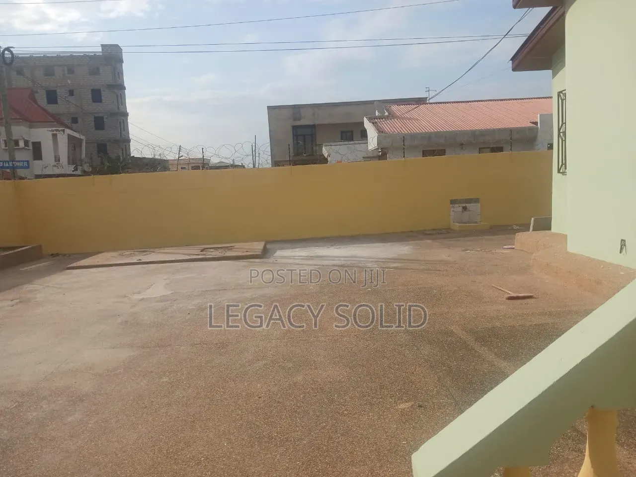 3bdrm House in Legacy Solid Real, Baatsona Total for rent