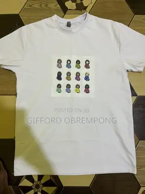Round Necks With Your Customization