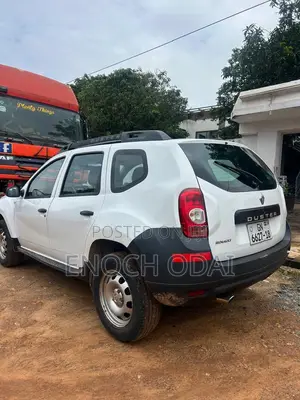 Renault Duster 2018 White