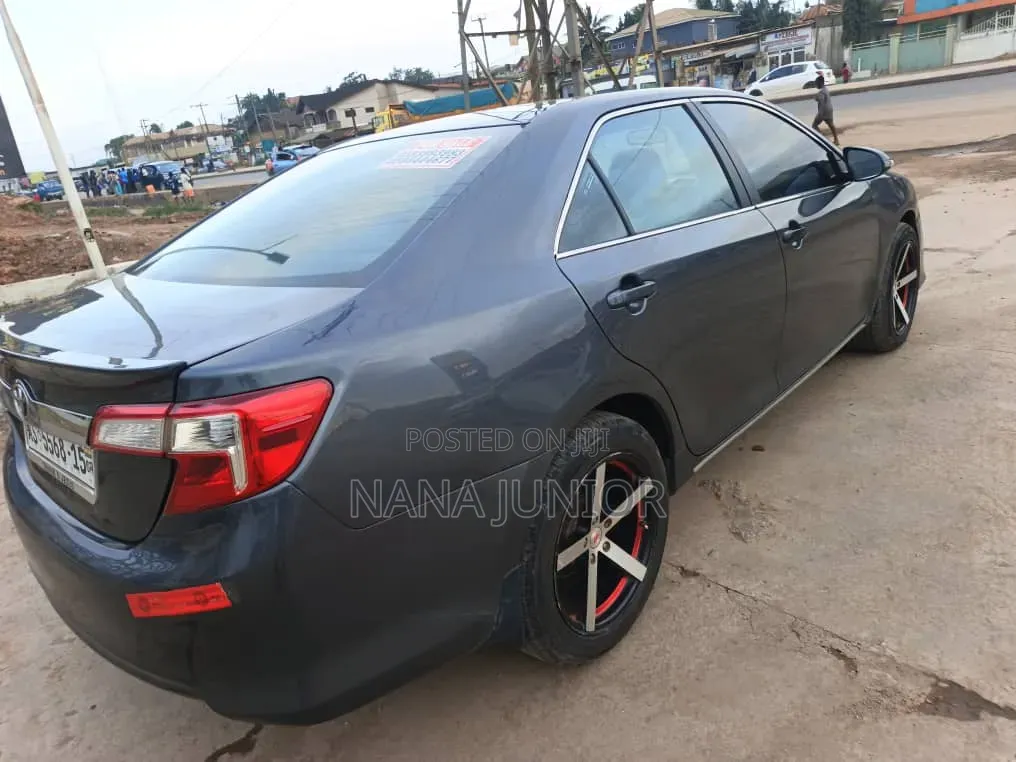 Toyota Camry 2014 Matt Black