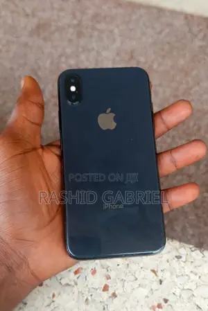 Apple iPhone X 64 GB Black