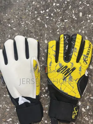 Goalkeeper Gloves