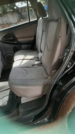 Toyota RAV4 2012 Black