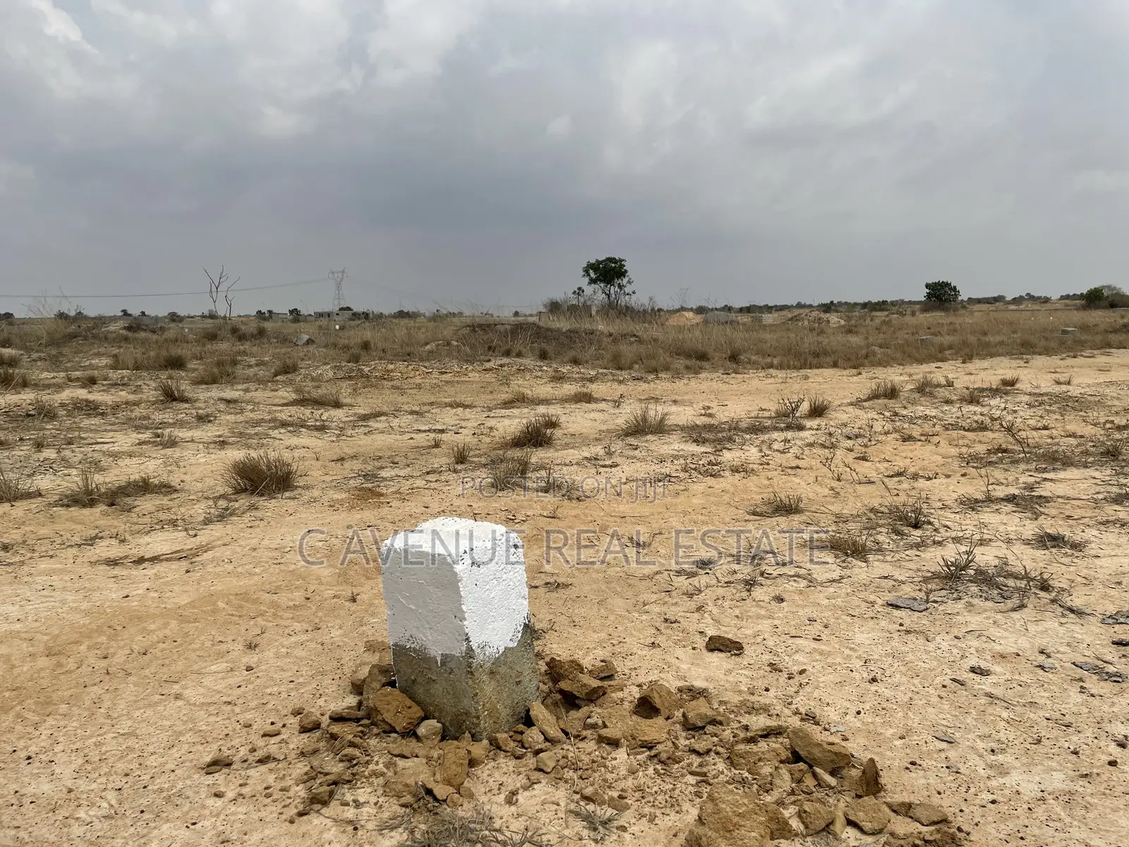 Serviced Plots Near the Proposed Eastern Airport Enclave