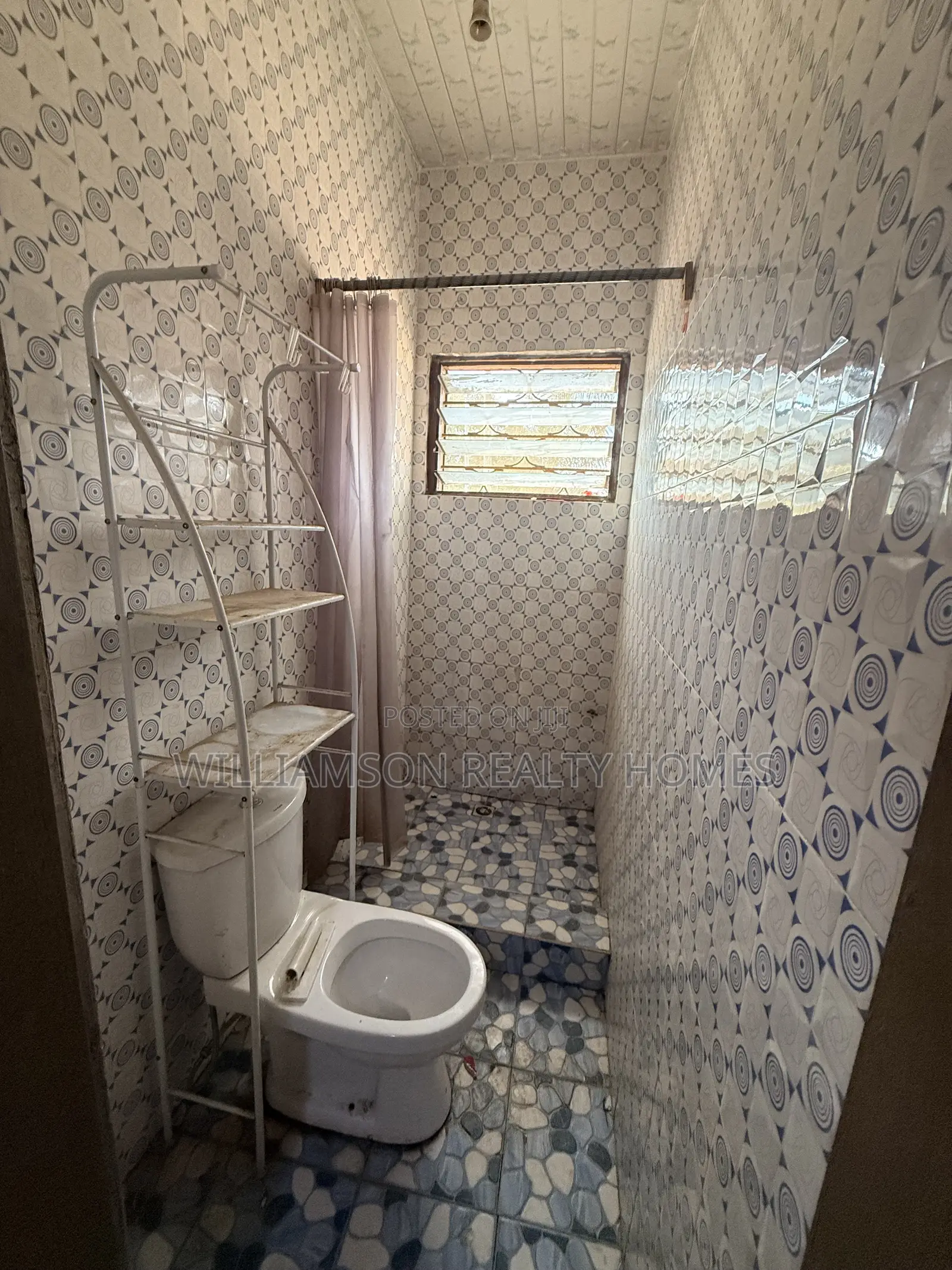 1bdrm Apartment in Hfc Estate Area, Spintex for rent