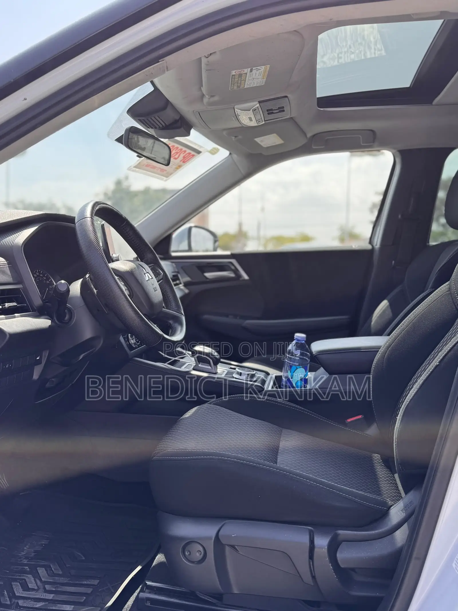 Mitsubishi Outlander 2.4 PHEV AWD 2023 White