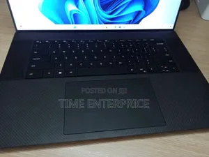 New Laptop Dell Precision 3580 16GB Intel Core i7 SSD 512GB