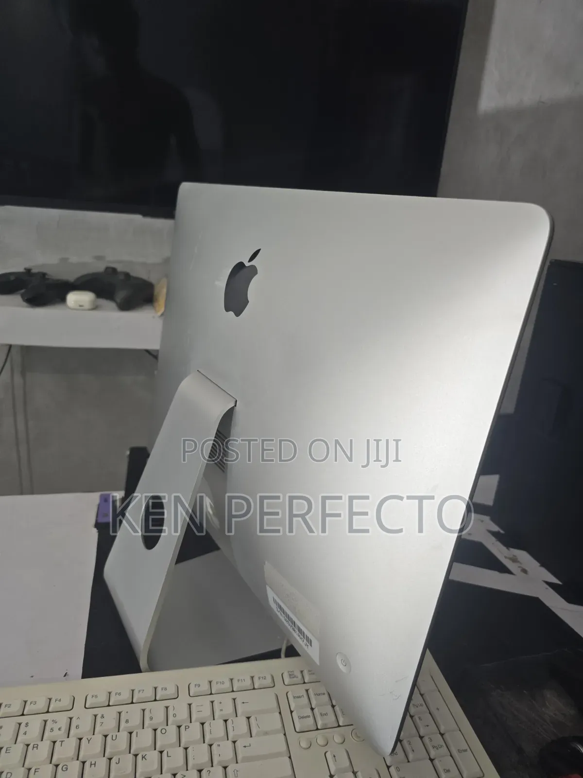 Desktop Computer Apple iMac 8GB Intel Core i5 HDD 1T