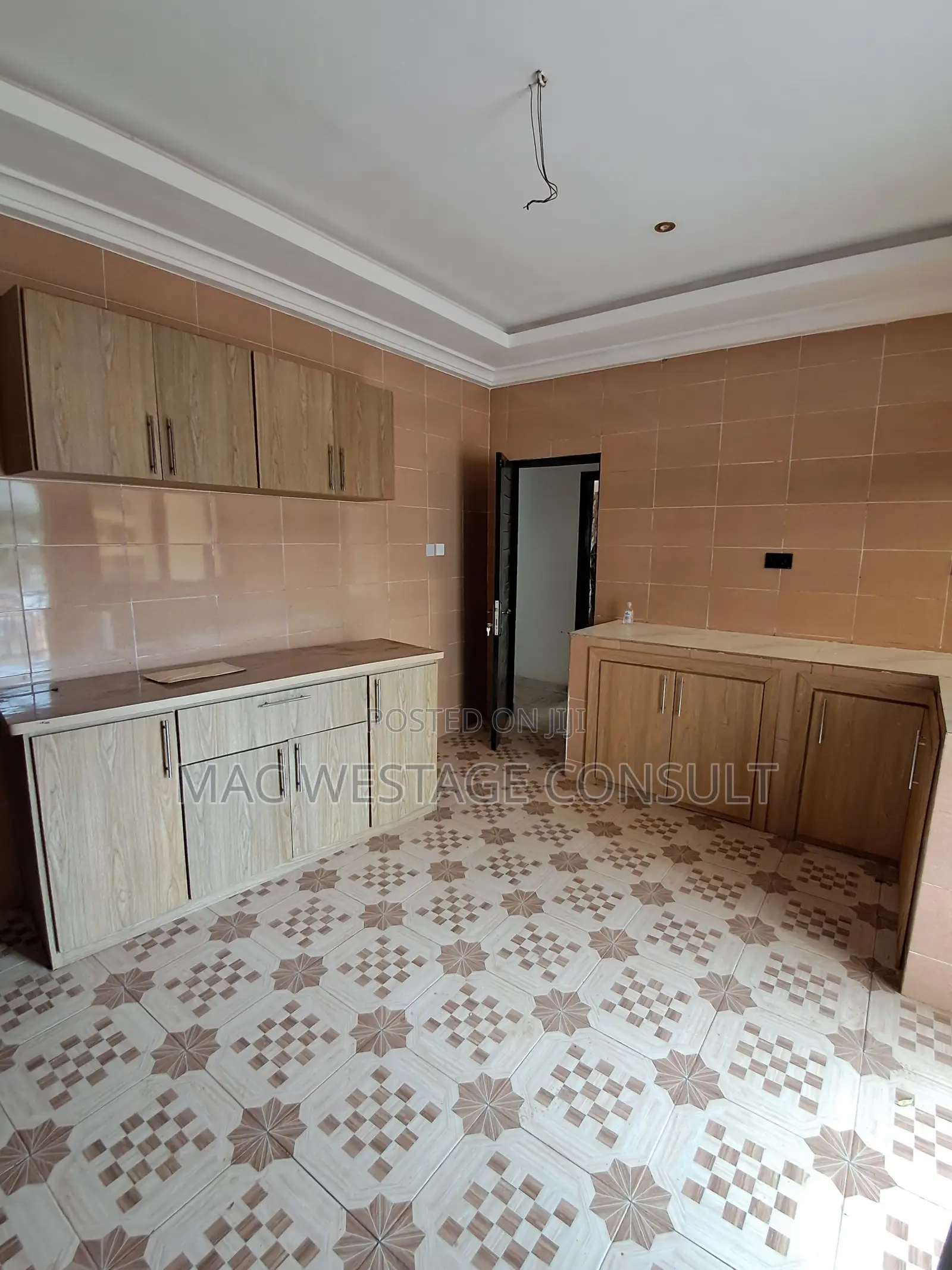 2bdrm Apartment in Oyarifa Mall Area for rent