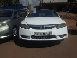 Honda Civic 2005 White