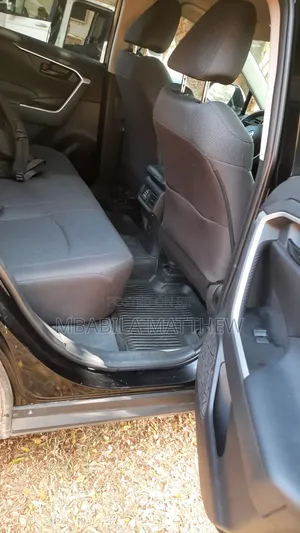 Toyota RAV4 2023 Black