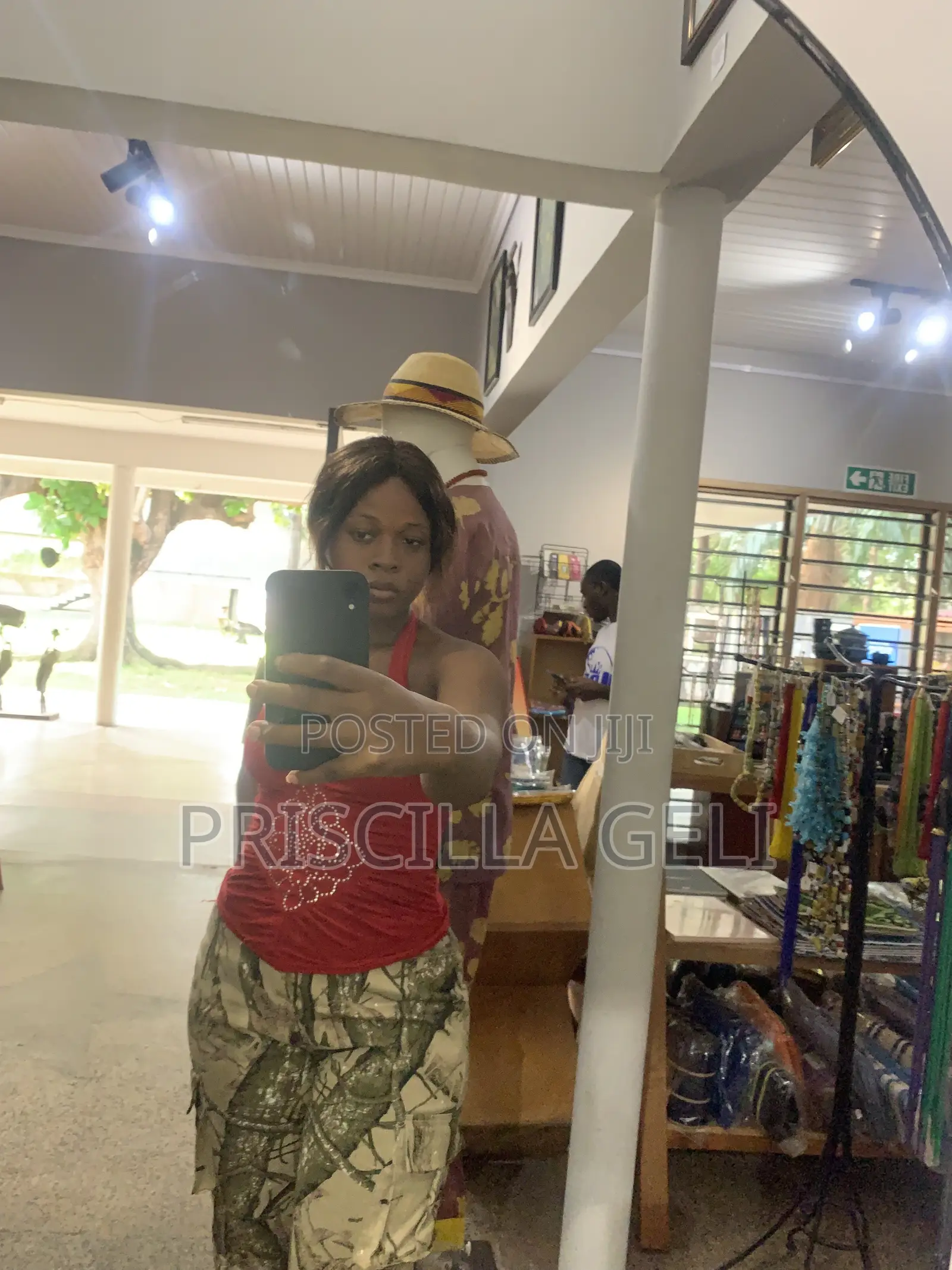Sales Girl, Shop Attendant, Cashier , Waitress (With Accommodation)