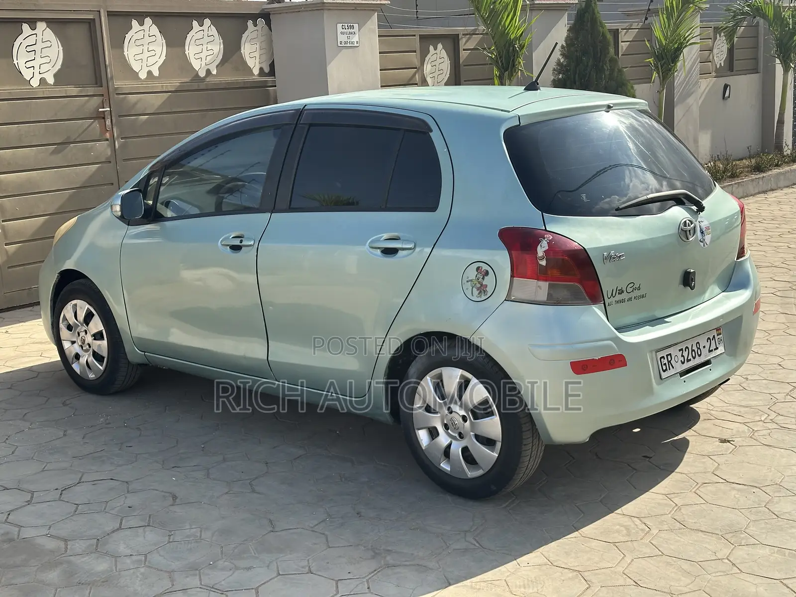 Toyota Vitz 1.5 FWD 3dr 2010 Blue