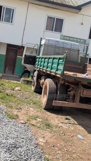 Trucks Trailer