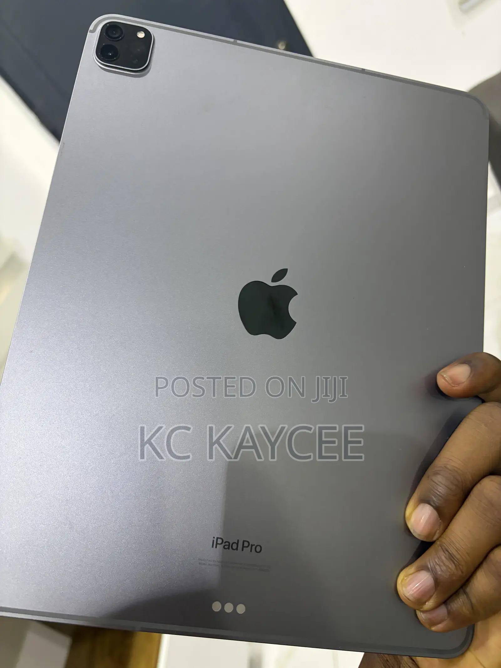 Apple iPad Pro 512 GB Gray