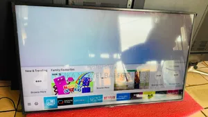 Ssamsung 43 Inches Qled Smart TV