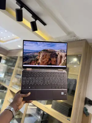 Laptop HP Spectra 13 16GB Intel Core i7 SSD 1T