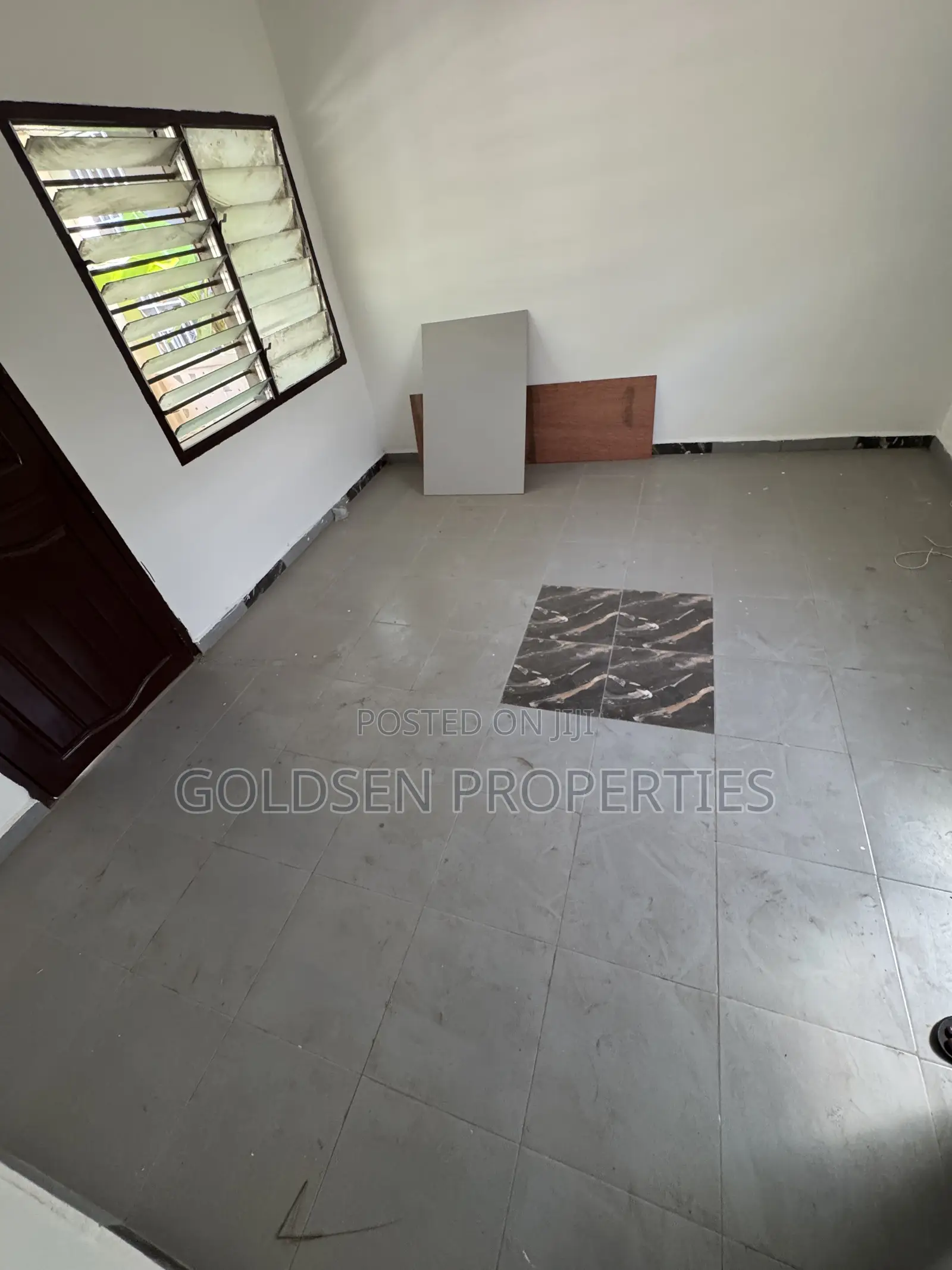 1bdrm Apartment in Mile 7 for rent