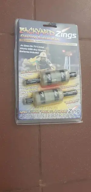 Backyard Zings Light-Up Flashing Cricket Bails Set With Batteries