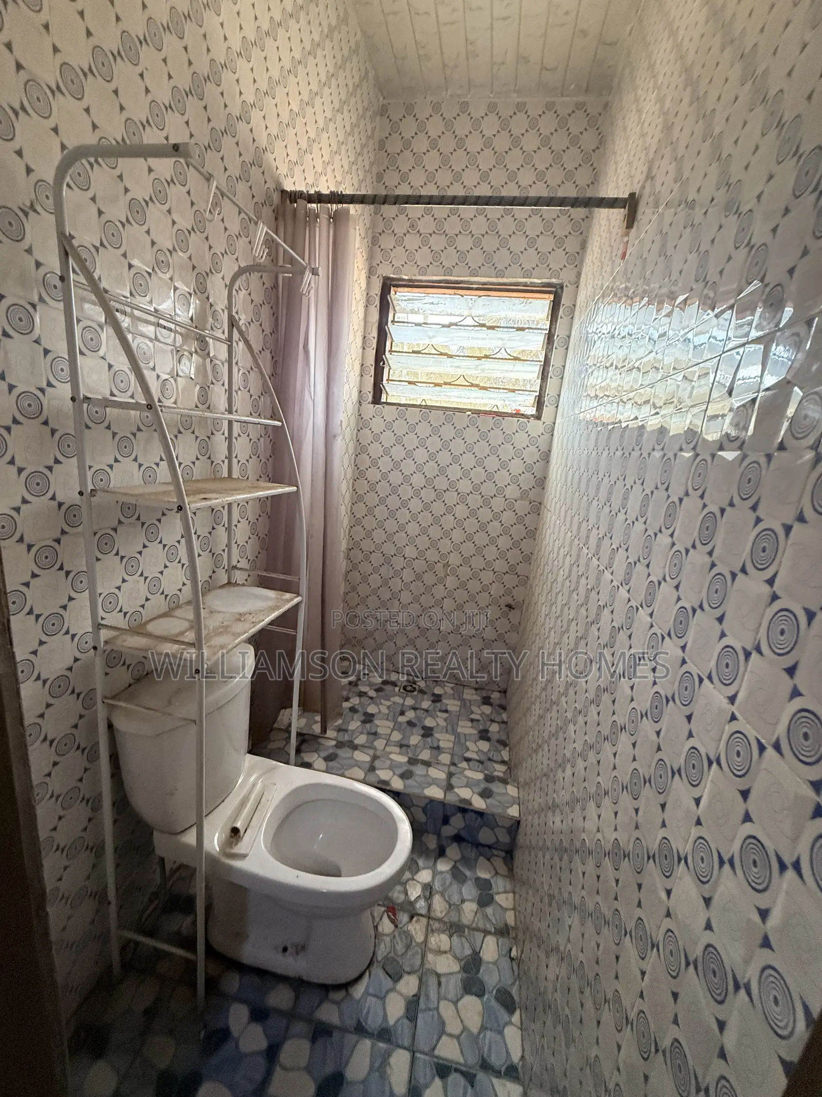 1bdrm Apartment in Hfc Estate Area, Spintex for rent