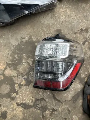 Toyota 4Runner 2016-2020 Taillight Pair