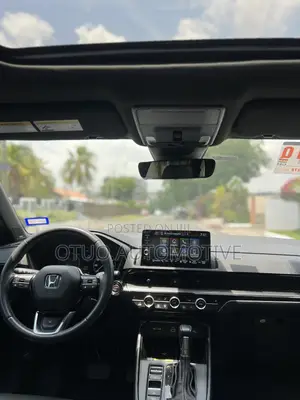Honda CR-V Hybrid 2023 Silver