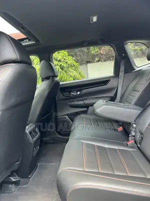 Honda CR-V Hybrid 2023 Silver