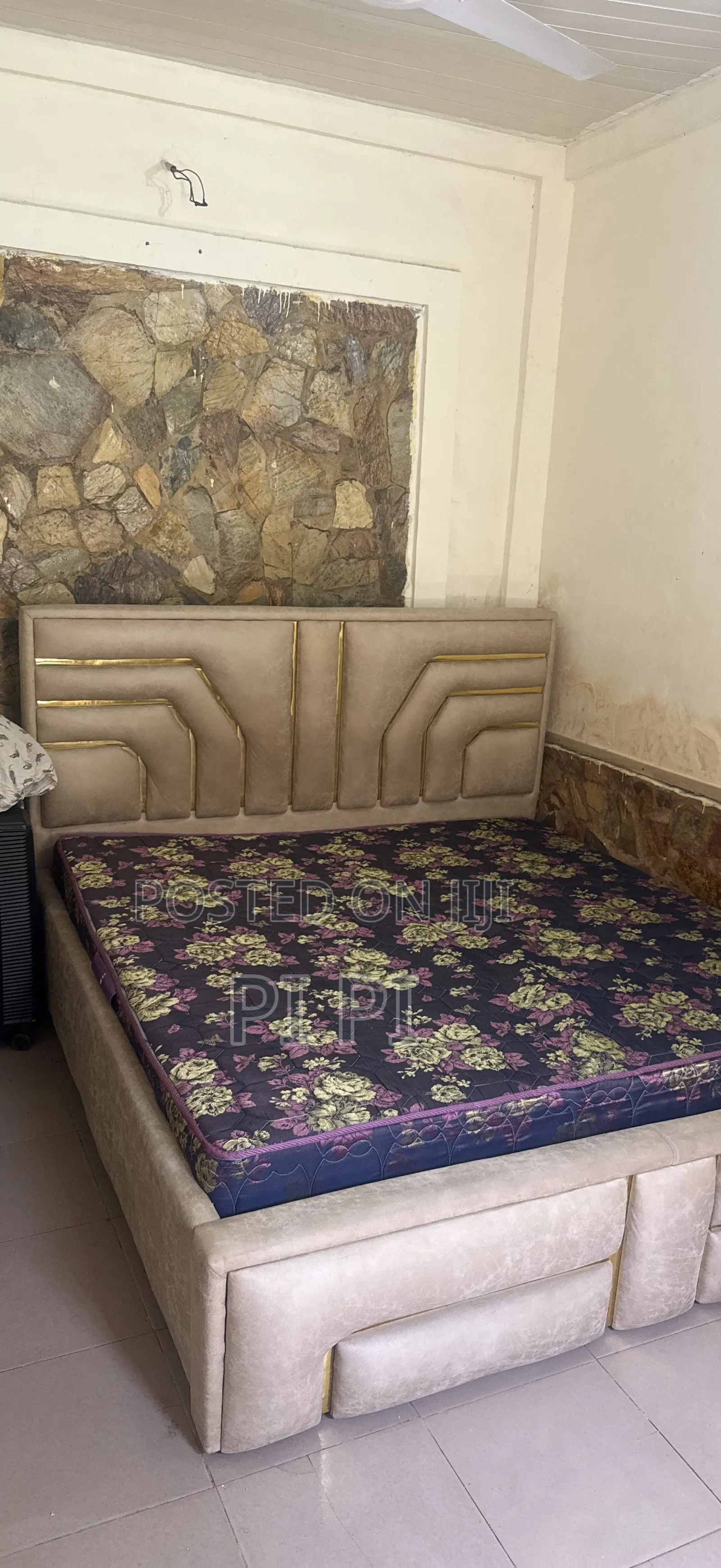 Bed Frame and Foam
