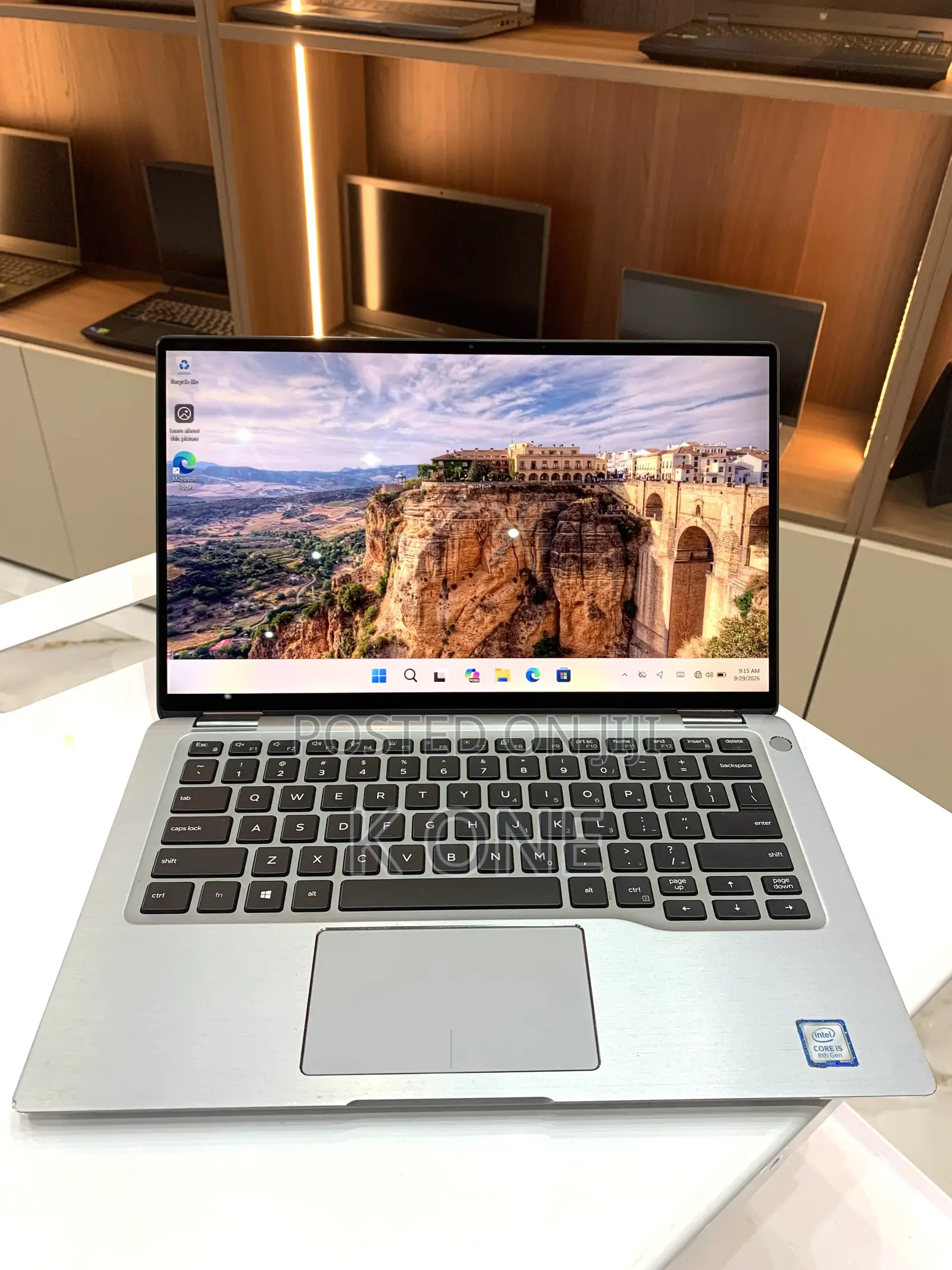 Laptop Dell Latitude 7400 8GB Intel Core i5 SSD 256GB