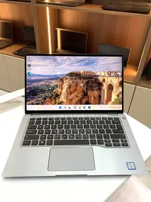 Laptop Dell Latitude 7400 8GB Intel Core i5 SSD 256GB
