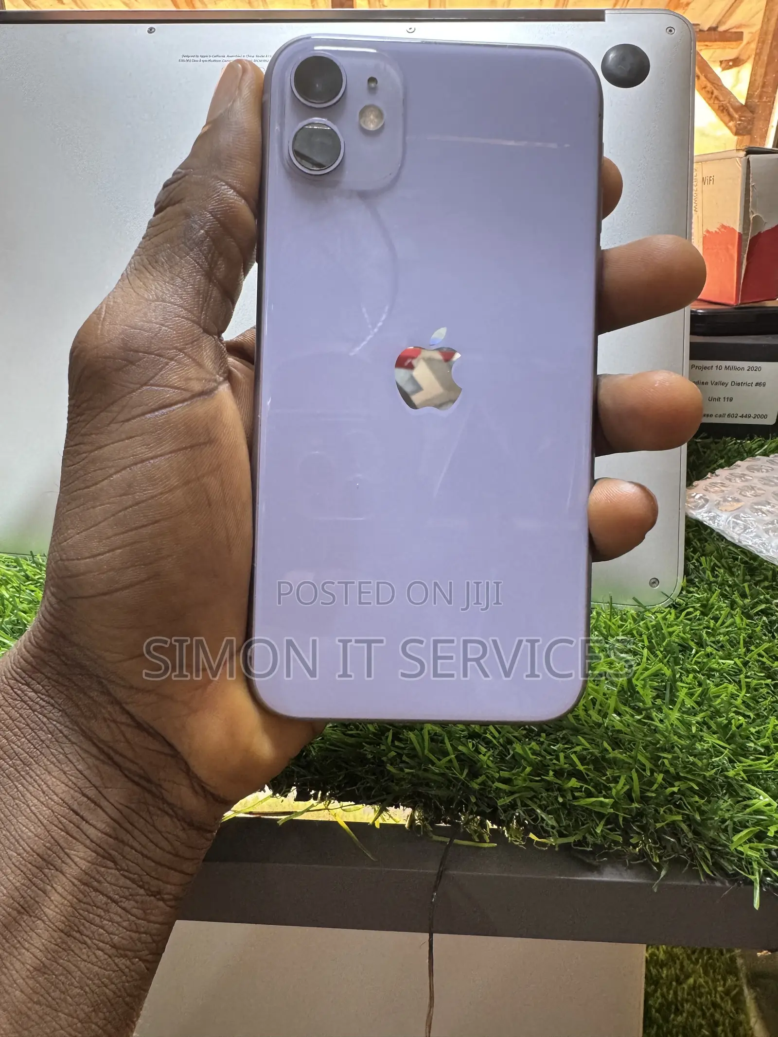 Apple iPhone 11 64 GB Purple