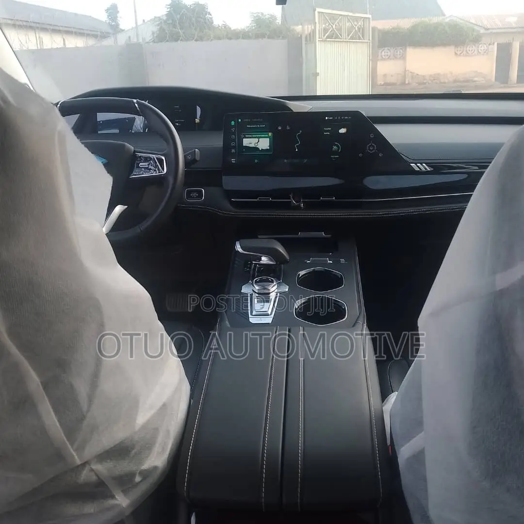 New Changan UNI-K 2.0 Petrol AWD 2025 Gray