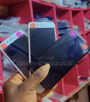 New Apple iPhone 7 128 GB