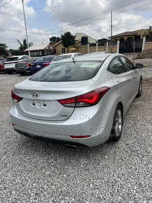 Hyundai Elantra SE Sedan FWD (1.8L 4cyl 6A) 2016 Gray