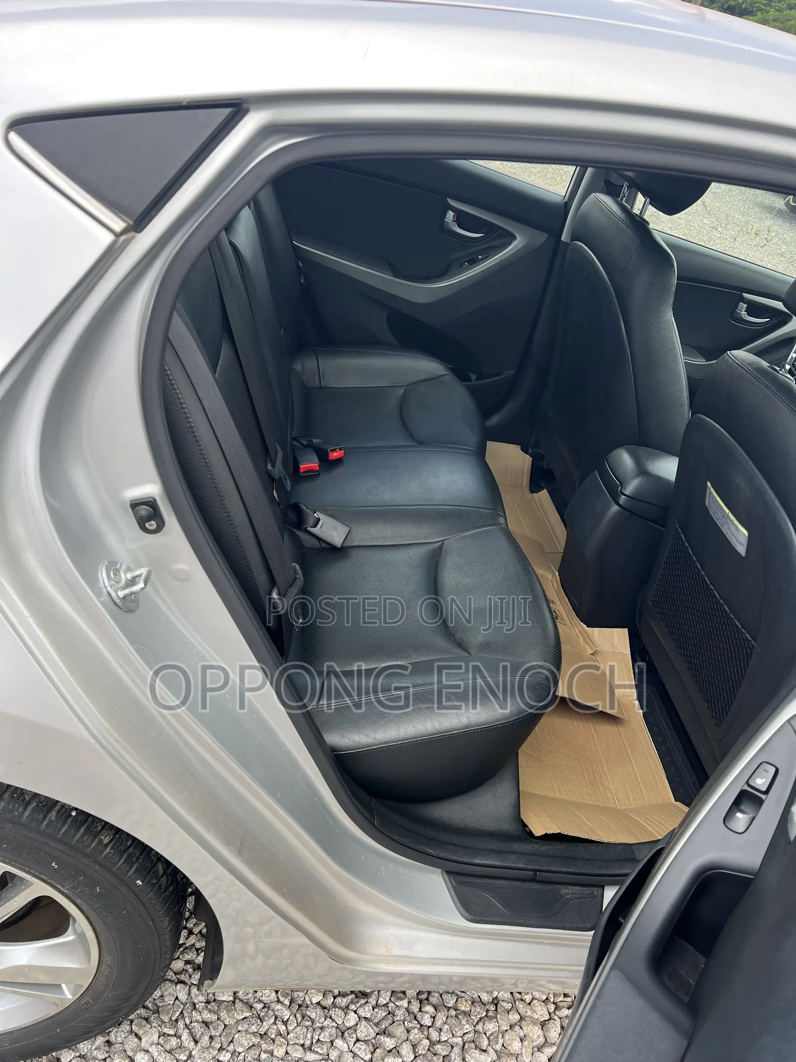 Hyundai Elantra SE Sedan FWD (1.8L 4cyl 6A) 2016 Gray