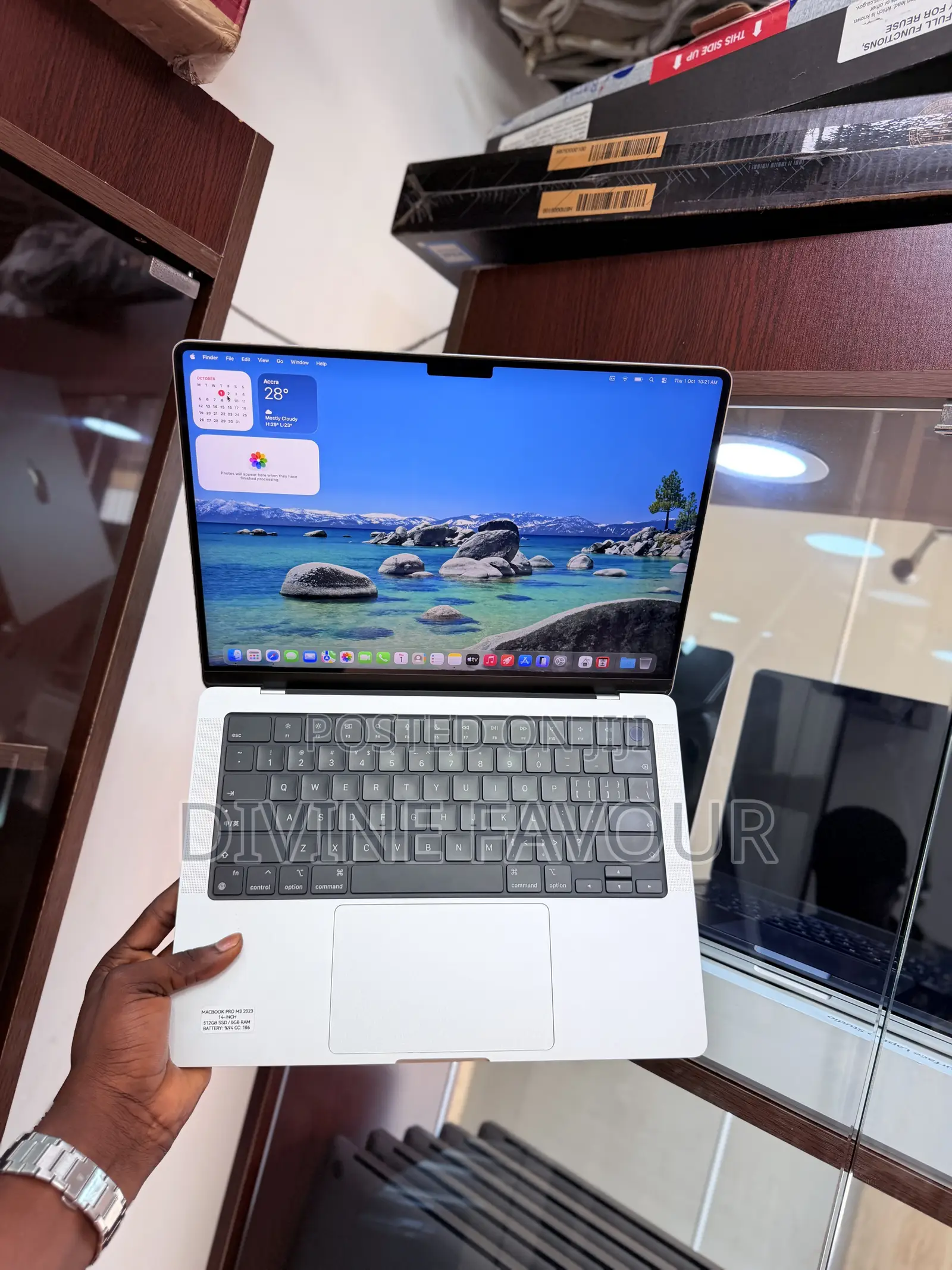 Laptop Apple MacBook Pro 2023 M3 8GB Apple M3 Pro SSD 512GB