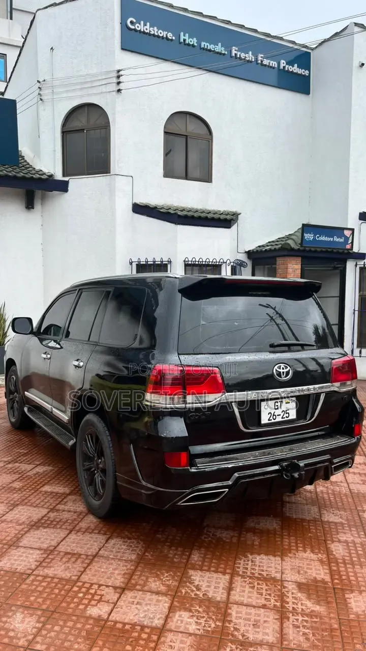 Toyota Land Cruiser 4.0 V6 GX-R 2014 Black