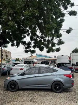 Hyundai Accent 2017 Gray