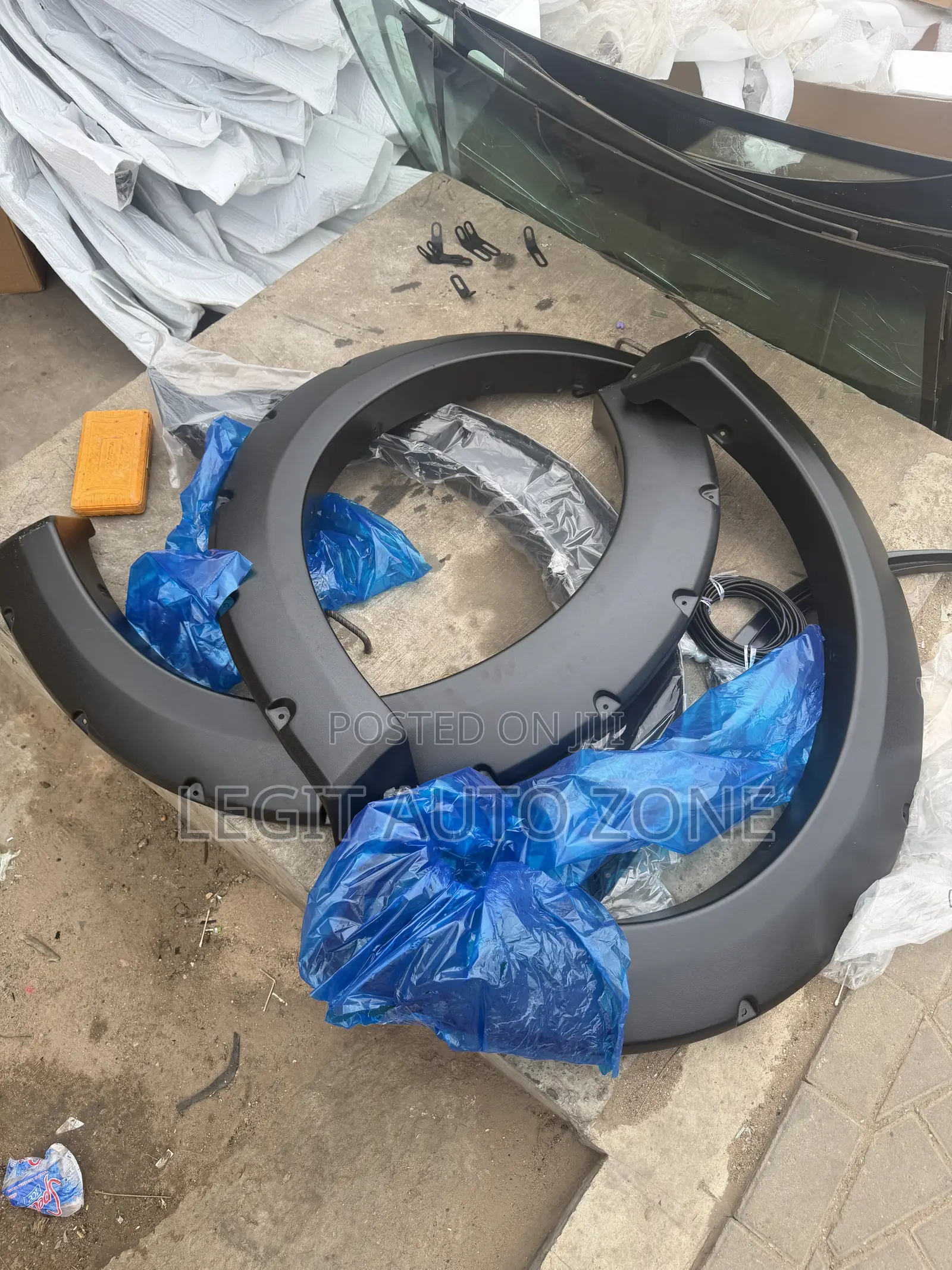 Ford F150 2017,2018,2019,2020,2021,2023, Fender Moulding Sets
