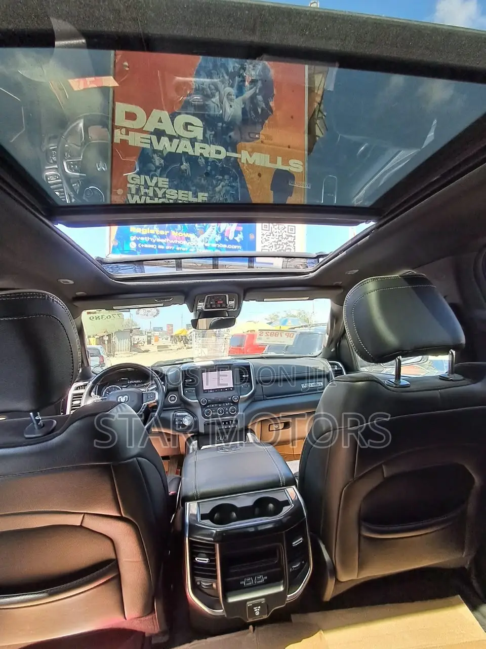 Dodge RAM 2022 Silver