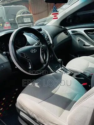 Hyundai Elantra 2013 Red