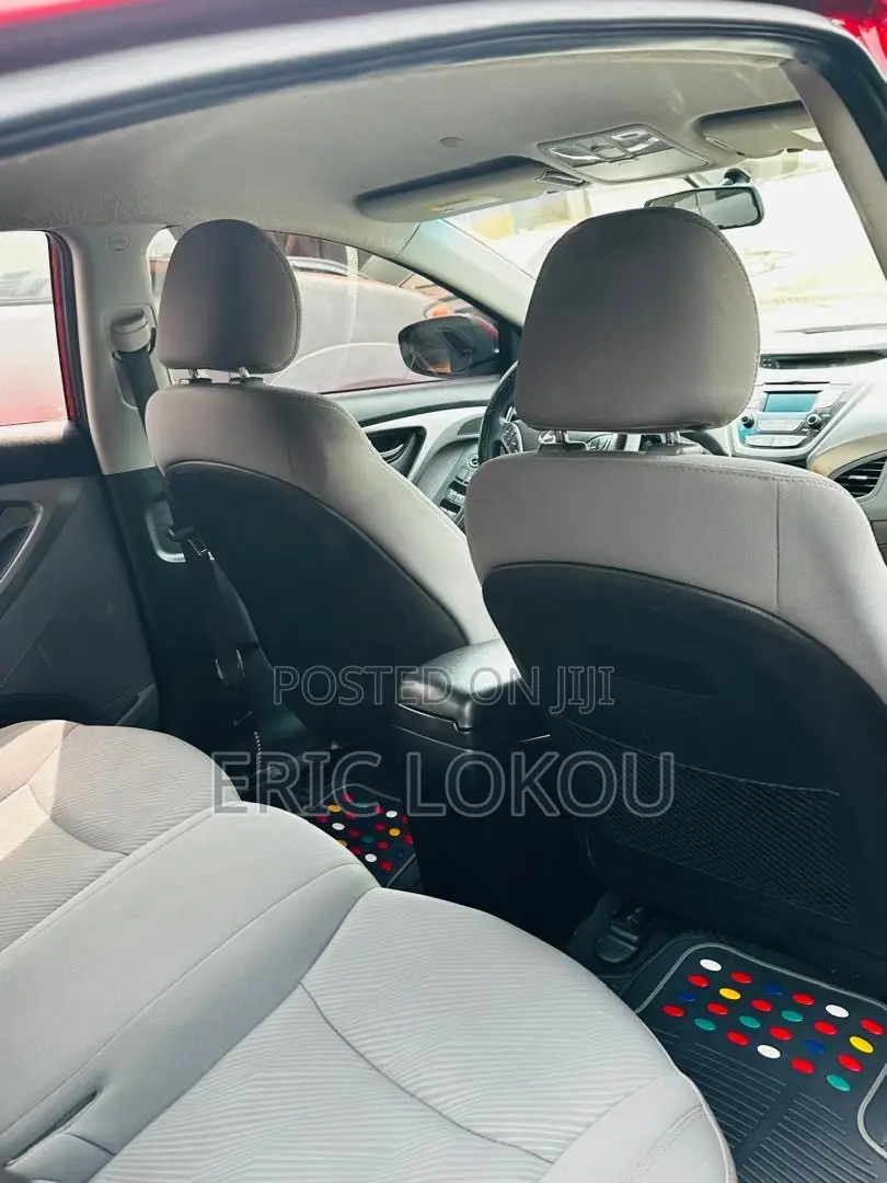 Hyundai Elantra 2013 Red