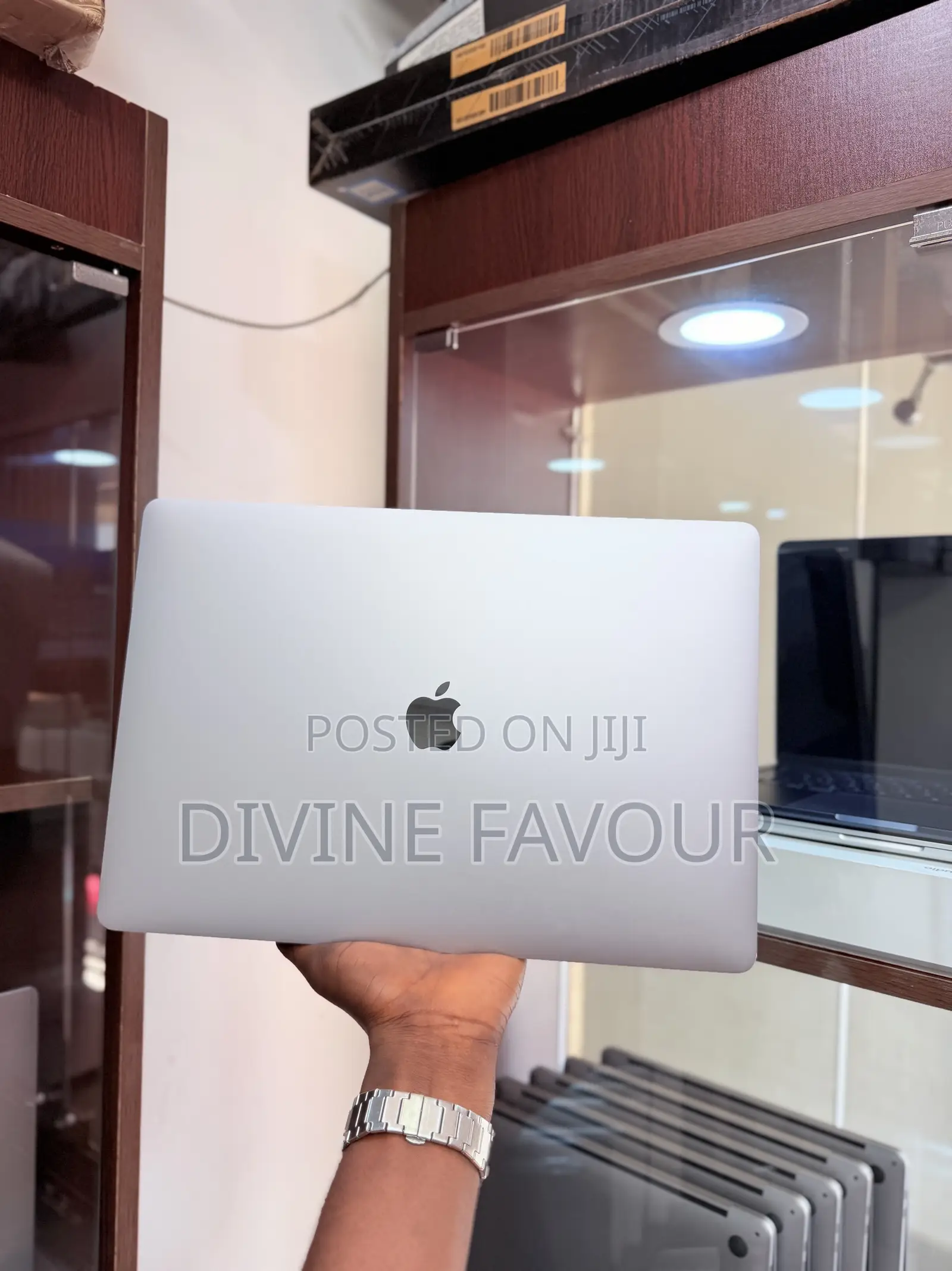 Laptop Apple MacBook Pro 2019 32GB Intel Core i9 SSD 1T