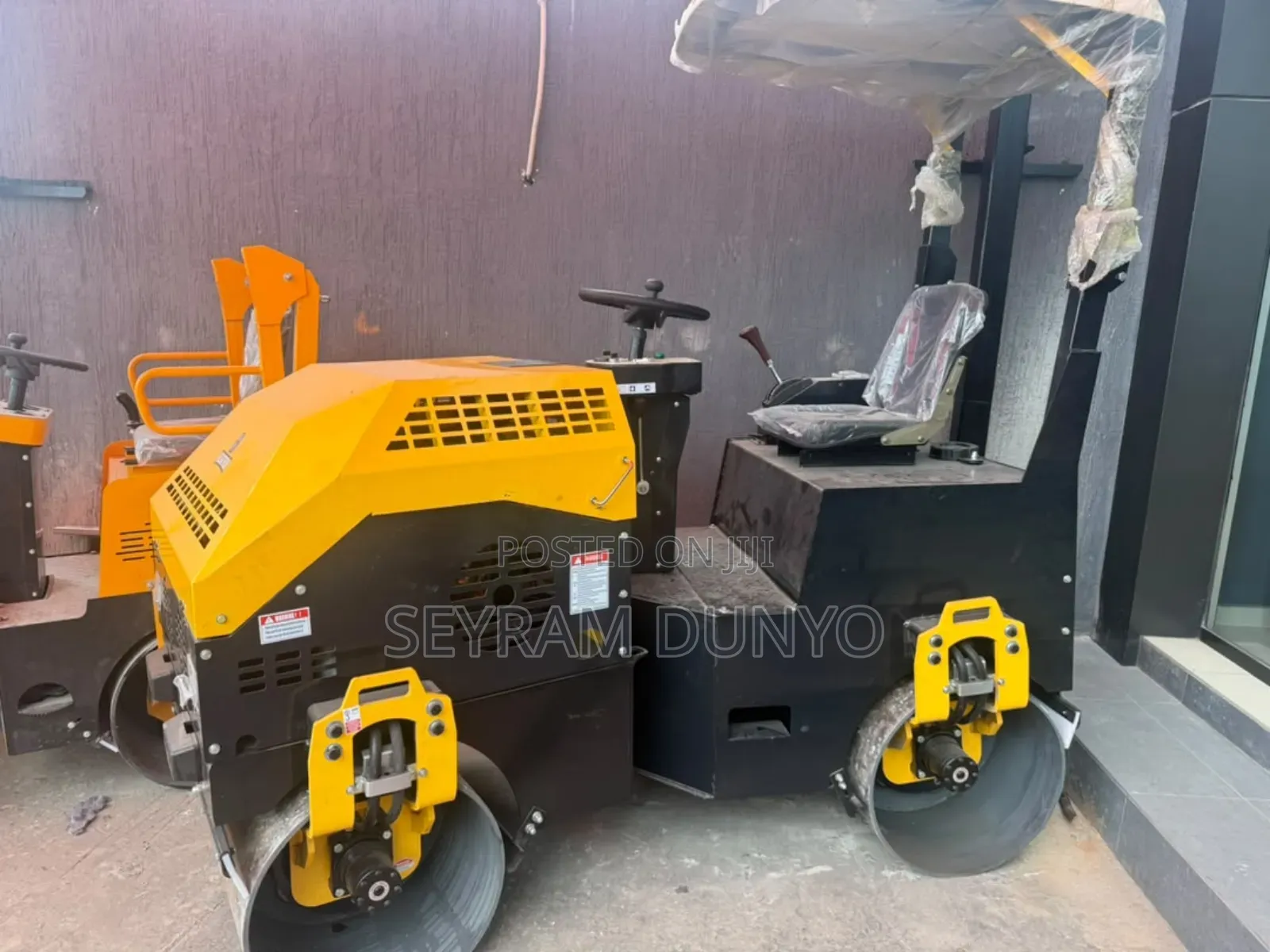 2 Ton Megatron Ride on Roller Compactor