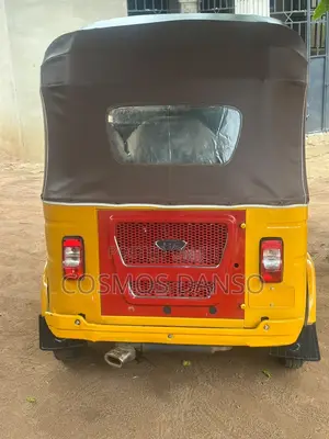 Bajaj RE 2026 Yellow