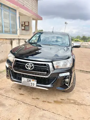 Toyota Hilux Revo Double Cab Deisel 2.8 AWD 2019 Black